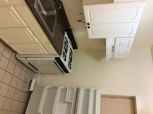 Rented by Besen Partners, LLC | media 4