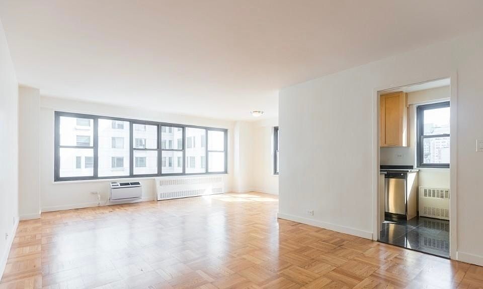 1st image of 145 4th Ave #3AA