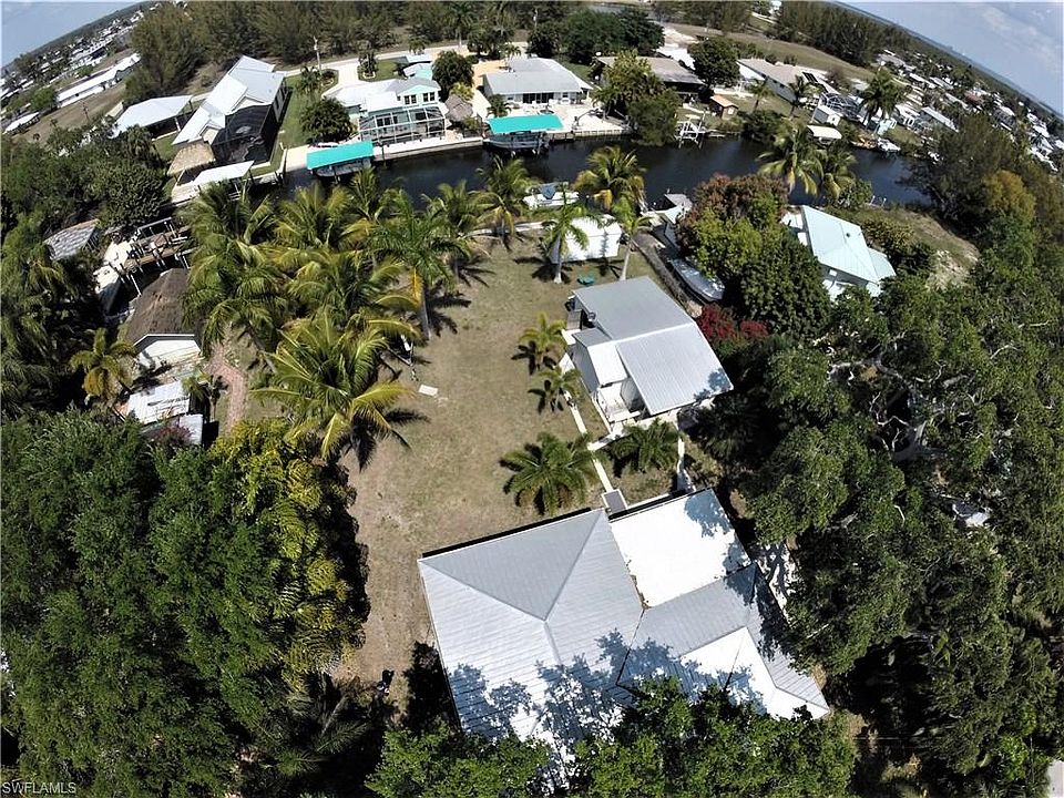 1st image of 3348 6th Ave