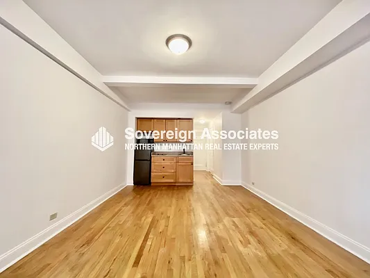 Rented by Sovereign Associates | media 10