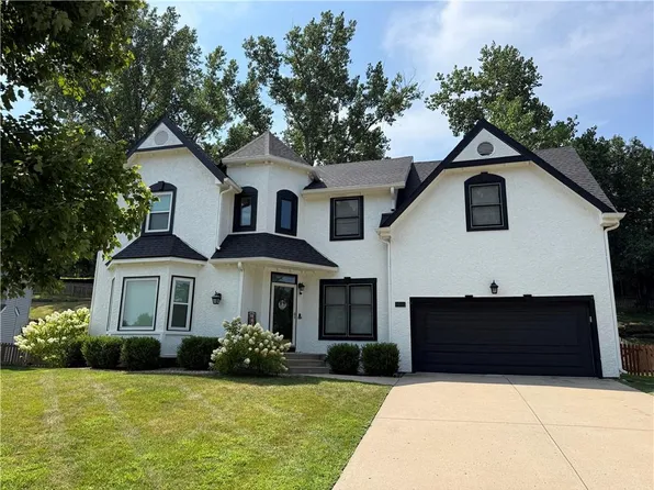 3027 NW 57th Ter, Kansas City, MO 64151
