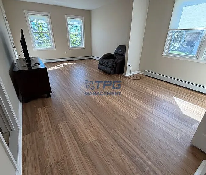 112-114 Walter St #114-1 — Photo 1