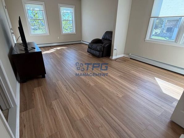 112-114 Walter St #114-1