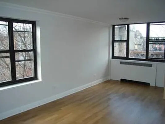 Rented by Stonehenge NYC LLC | media 8