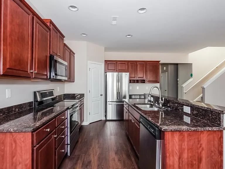 7520 Spring Spruce Ln — Photo 6