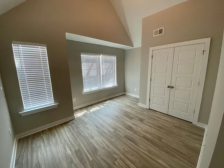 252 Creek Run Way — Photo 9
