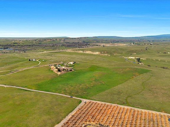 5th image of 3210 Biglione Dr