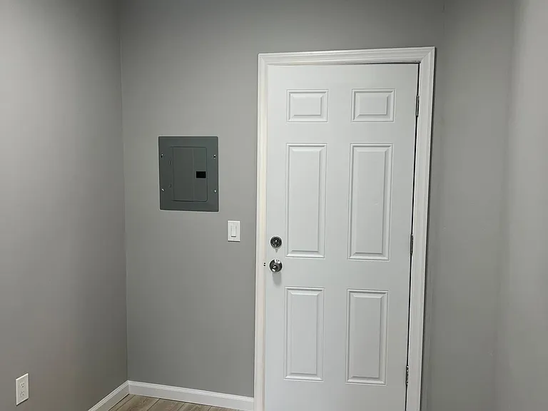 28 Sherman St #7 — Photo 17