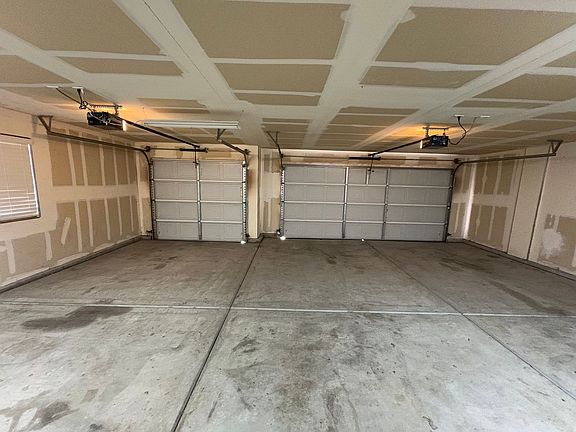 5th image of 1398 W Bella Oaks Way