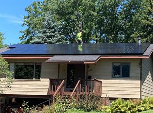 2345 Beverly Rd, Saint Paul, MN 55104