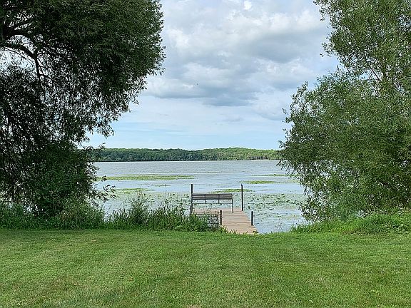 4th image of W11438 Lake Dr