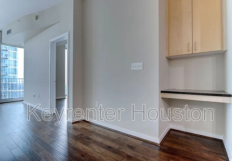 5925 Almeda Rd #2214 — Photo 12