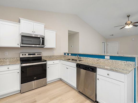 5th image of 2147 Stillpointe Dr