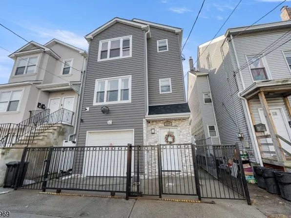 138 Lafayette St, Paterson City, NJ 07501