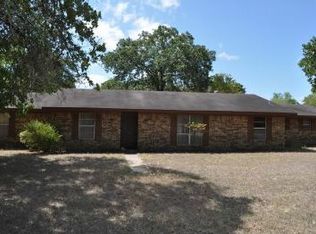 3744 E State Highway 71, La Grange, TX 78945