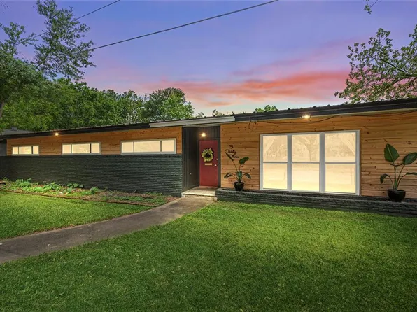 333 W Prairie Avenue, Eagle Lake, TX 77434