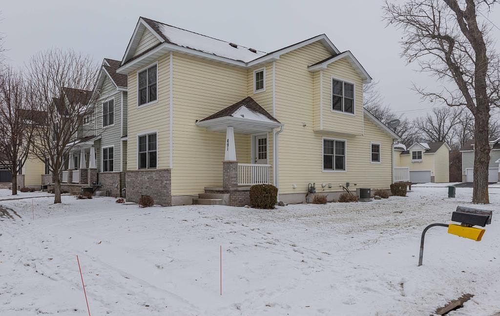 691 Lake St N, Big Lake, MN 55309 | Zillow