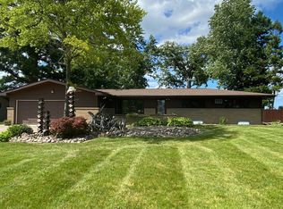 2703 Royal Oak Dr, Bay City, MI