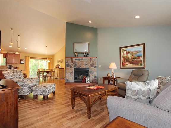 Living rm. other view