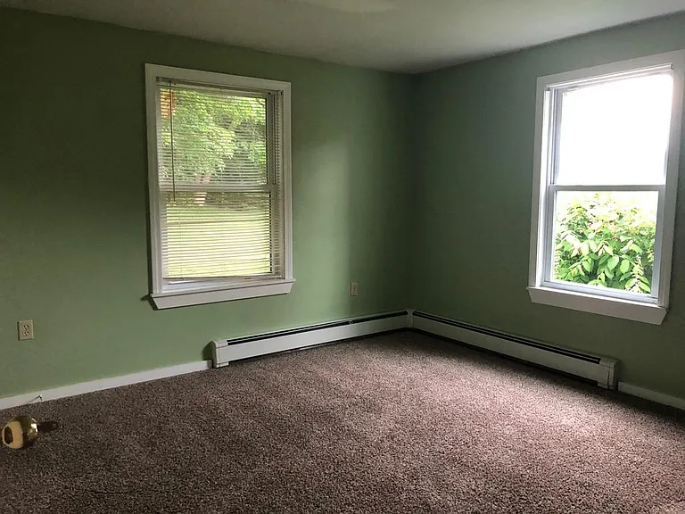 1002 Stafford Rd — Photo 7