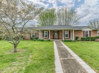 1805 Broadmoor Rd, Johnson City, TN 37604
