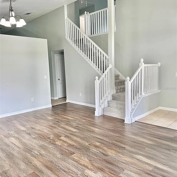 420 Marathon Ln — Photo 6