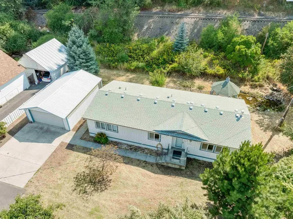 421 W A Ave, Colfax, WA 99111