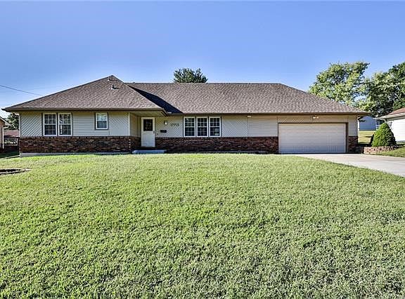 2nd image of 17713 E Dakota Dr