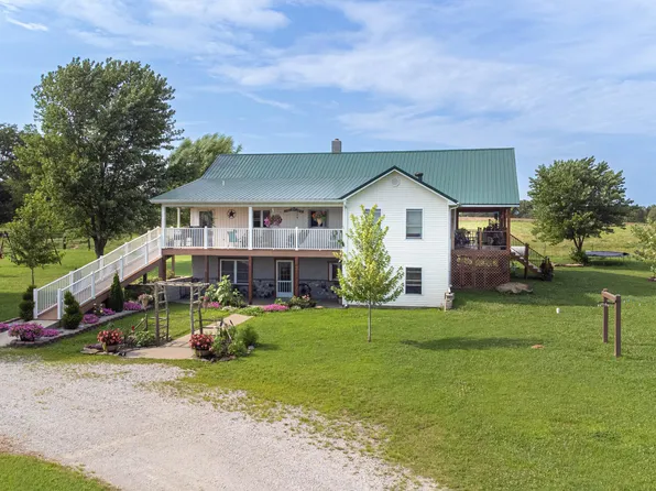 624 NW 45th Ln, Lamar, MO 64759