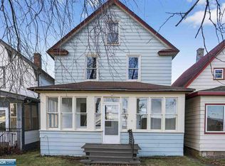 16 4th St SW, Chisholm, MN 55719