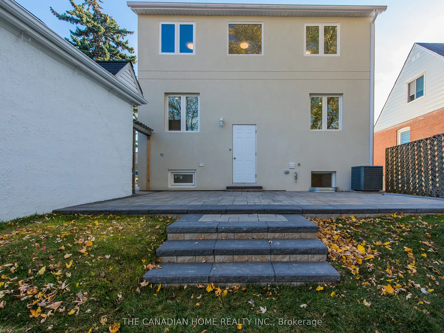 2 bed, $1,900 — Photo 4