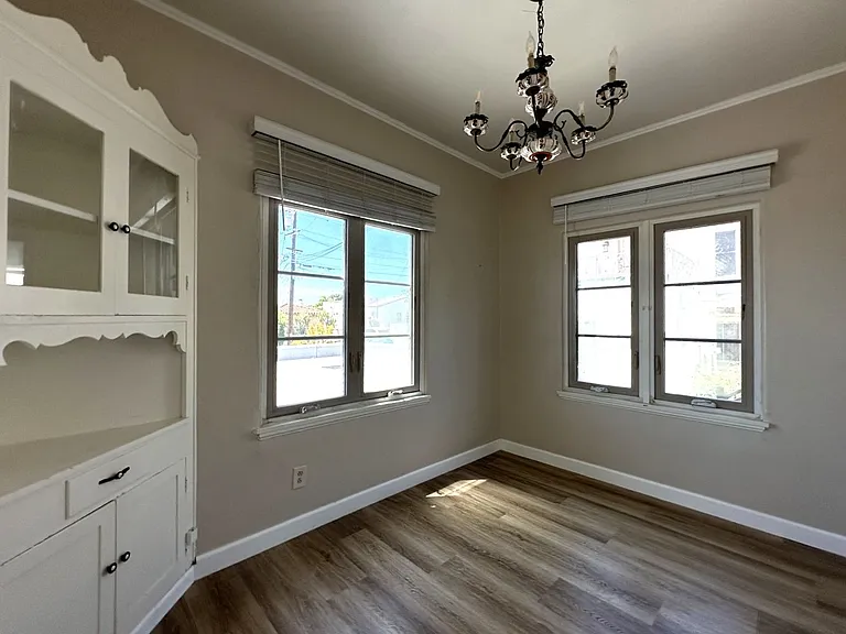 1330-1334 Sassafras St — Photo 11