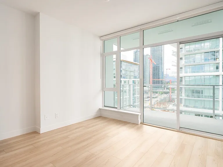 2381 Beta Ave #2102 — Photo 2