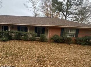 313 Magnolia St, Edwards, MS 39066