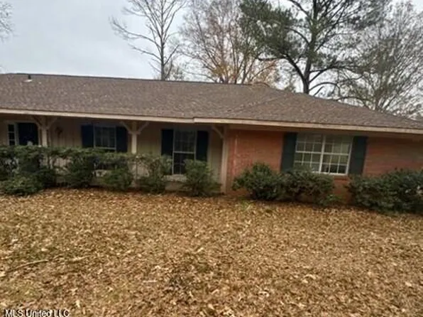 313 Magnolia St, Edwards, MS 39066