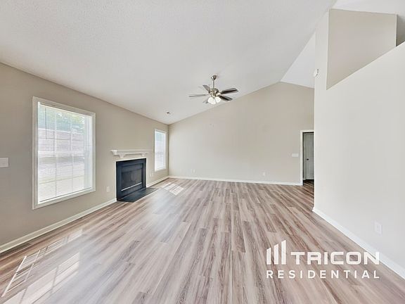 2nd image of 3600 Amos Dr
