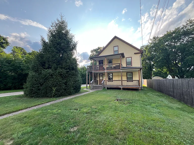 508 Main St #1 — Photo 1