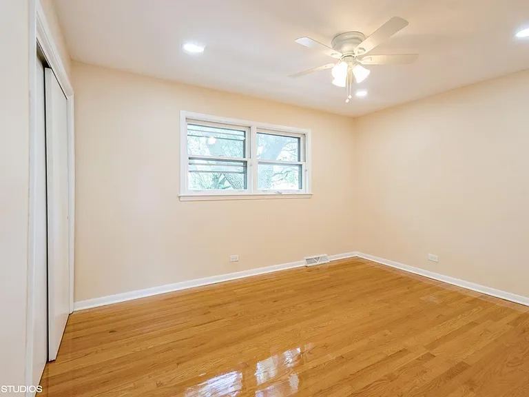 2623 W Arthur Ave #2 — Photo 11