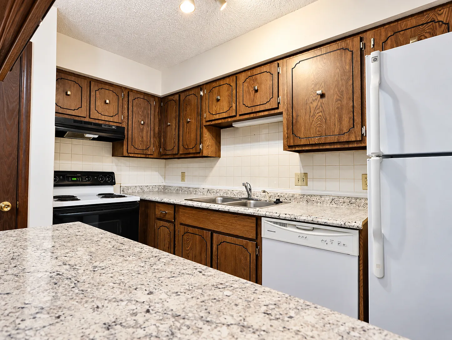 Highland Hill Dr, Saint Peters — Photo 4