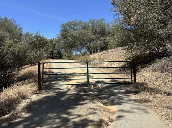 3730 Sherrod Rd, Mariposa, CA 95338