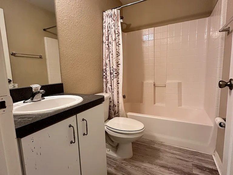 13522 Darnell Ave — Photo 10