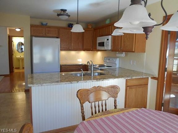 4th image of 18705 N Winding Oak Dr