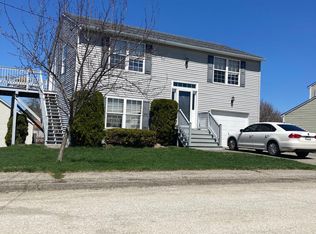 4 Fawn Ct, Brewer, ME 04412