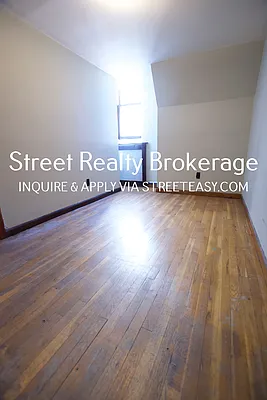 Rented by Street Realty Brokerage LLC | media 9