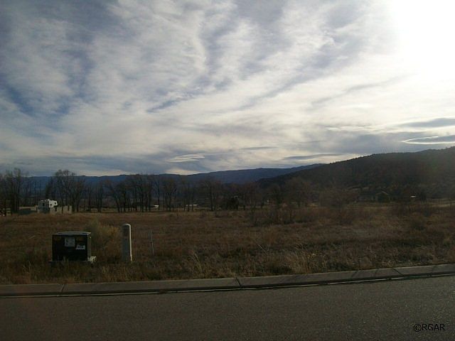 1st image of 605 Rockridge Loop