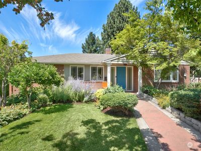 210 S 37th Avenue, Yakima, WA, 98902