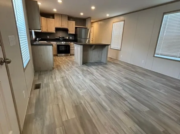 4679 White Pne, Kalamazoo, MI 49009