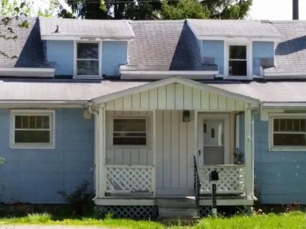 1320 Chestnut St, Port Huron, MI 48060