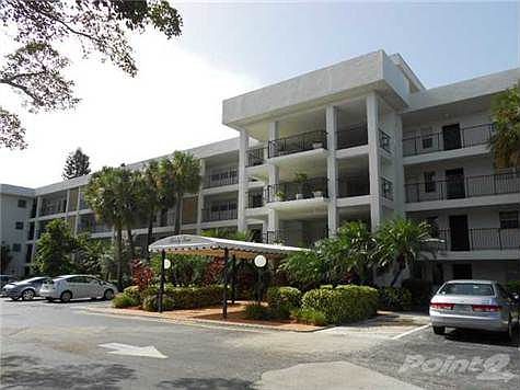 1st image of 3051 S Palm Aire Dr APT 309