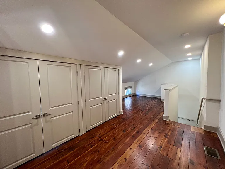 1701-1705 Race Street — Photo 10
